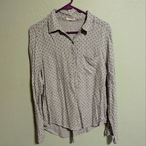 Maurice's | gray polka dot button up| medium